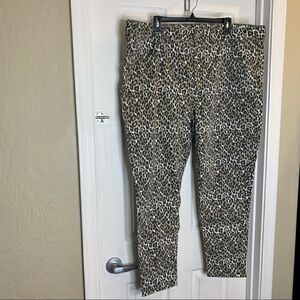 American Eagle Hi-Rise Jegging Cheetah Print Plus  Size 24